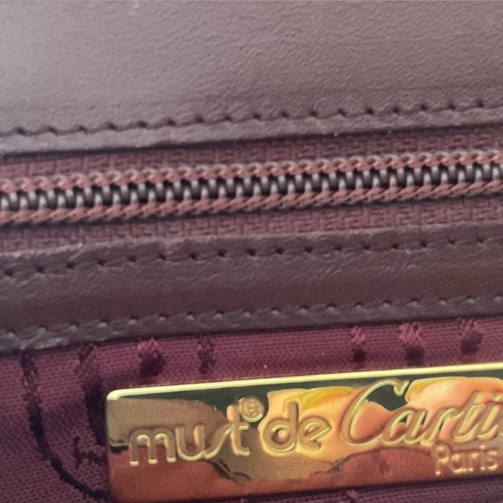 Cartier Must Line Leather Shoulder Bag, color Burgundy - Picture 2 of 3